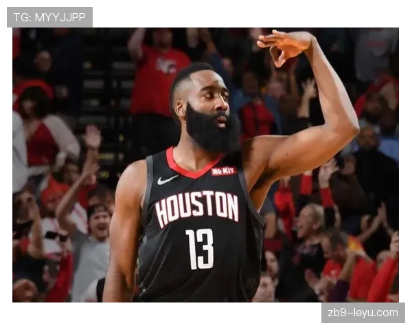 穆尼兹逆转取胜展现强势表现，状态回暖引发热议