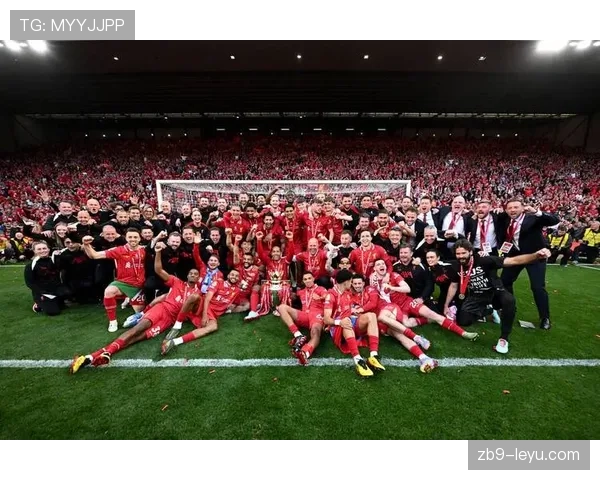 英超新星乔·戈麦斯表现稳健，为利物浦防线注入稳定与希望